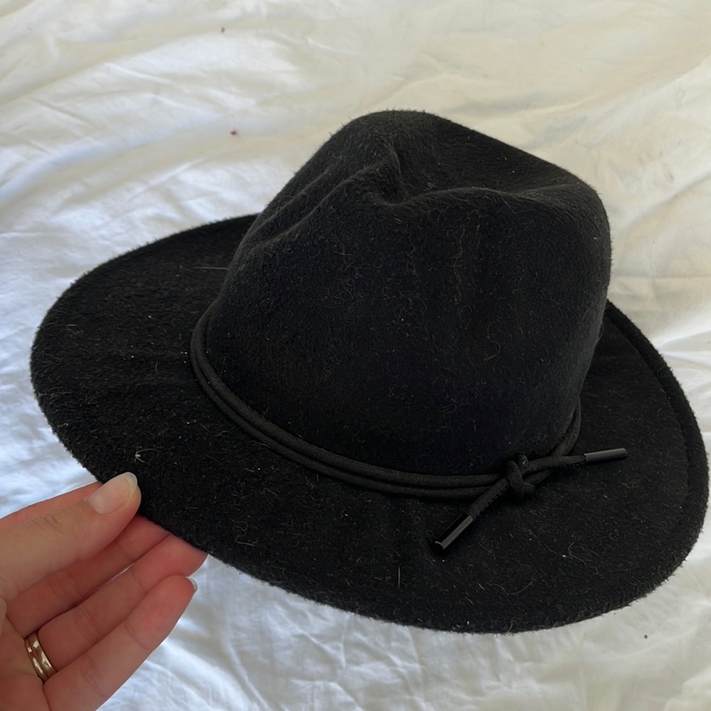 Black hat